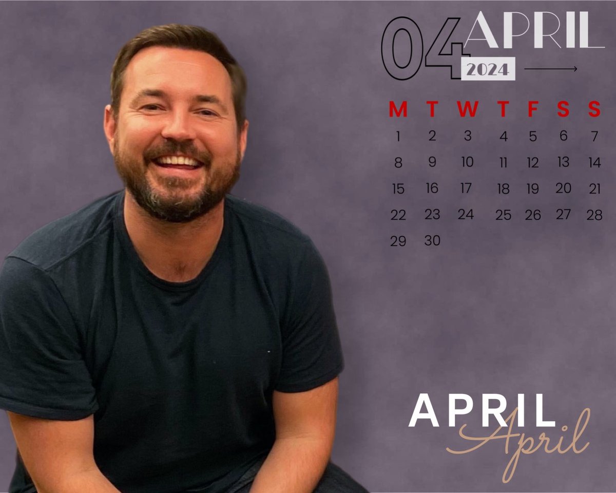 Well Hello April 😁
As the April Showers live up their name, at least we can have a lovely warming photo of Martin to cheer up our screens for the next 30 days ❤️ 

Have a fab Bank Holiday everyone☺️

📸 : BBC/#NorwegianFling (Original)

#MartinCompston @martin_compston #Calendar