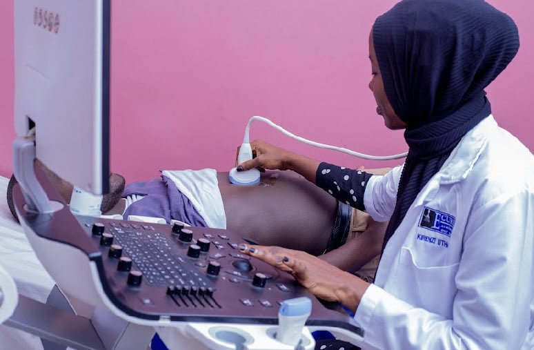 3D/4D imaging is available at our department of radiology. The 3D/4D ultrasound scan produces clear visuals that can be used to diagnose birth defects that often go unnoticed with the 2D scans.