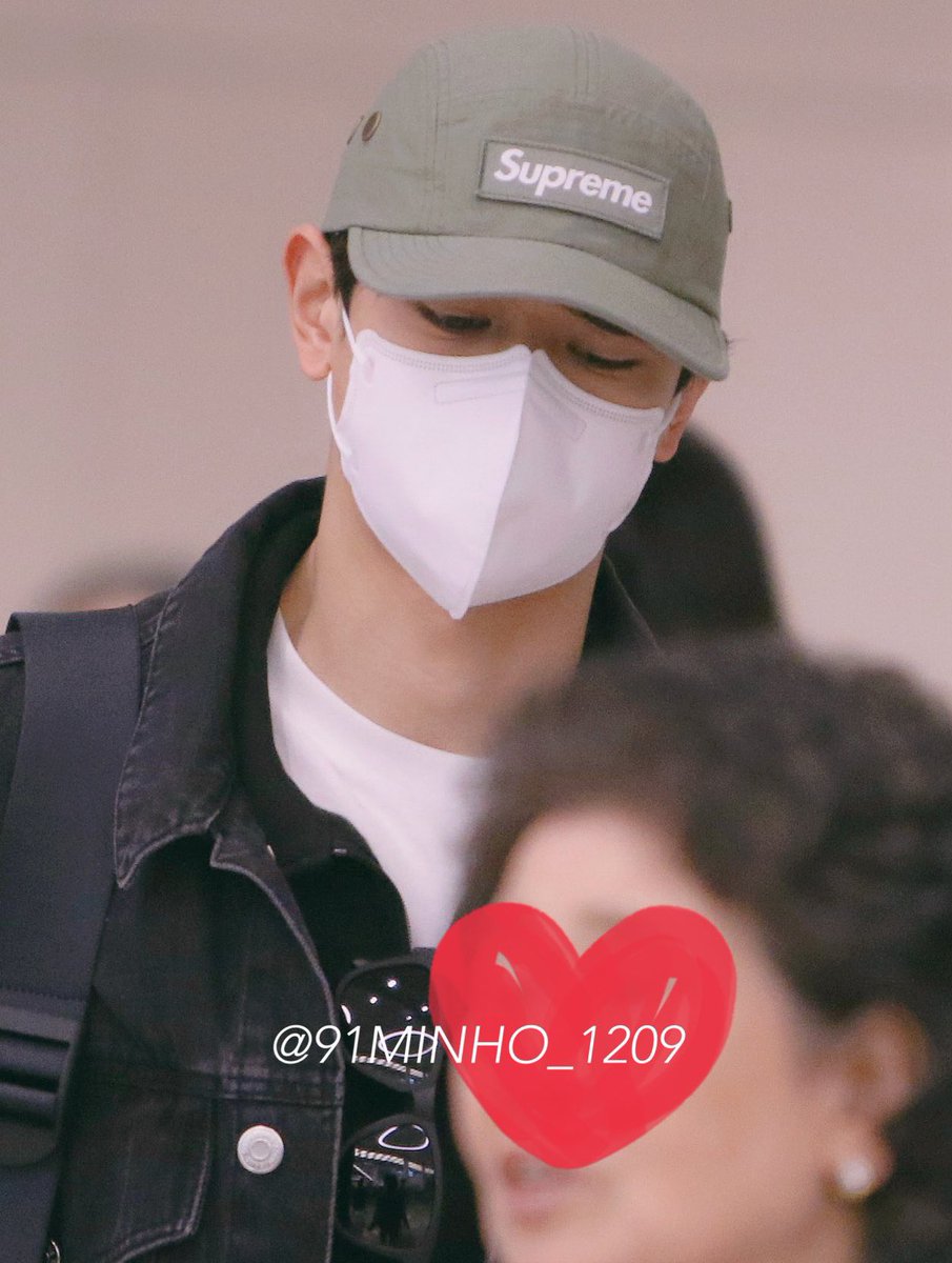 minho tweet media