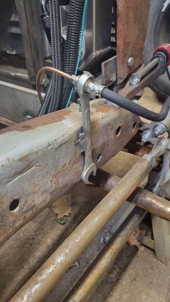EBlainesWorld's tweet image. Another use for Harbor Freight wrenches... 🔧🫢 🤣
#Gearheads #GreaseMonkey #Fabricators