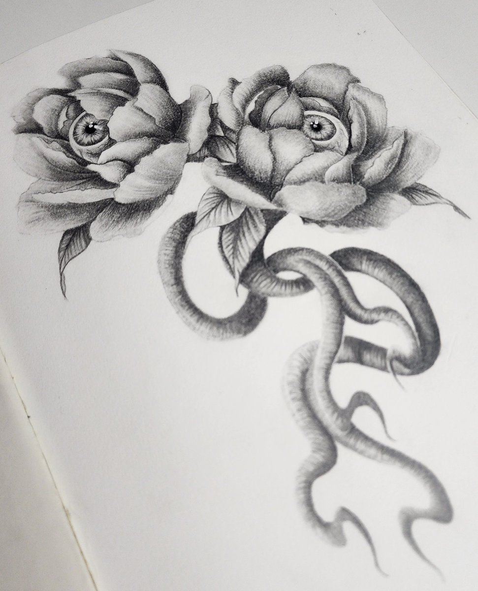PainteraStudio's tweet photo. Lately ❤️ 

Graphite in my strathmore mixed media sketchbook. https://t.co/f2txbSwDfx