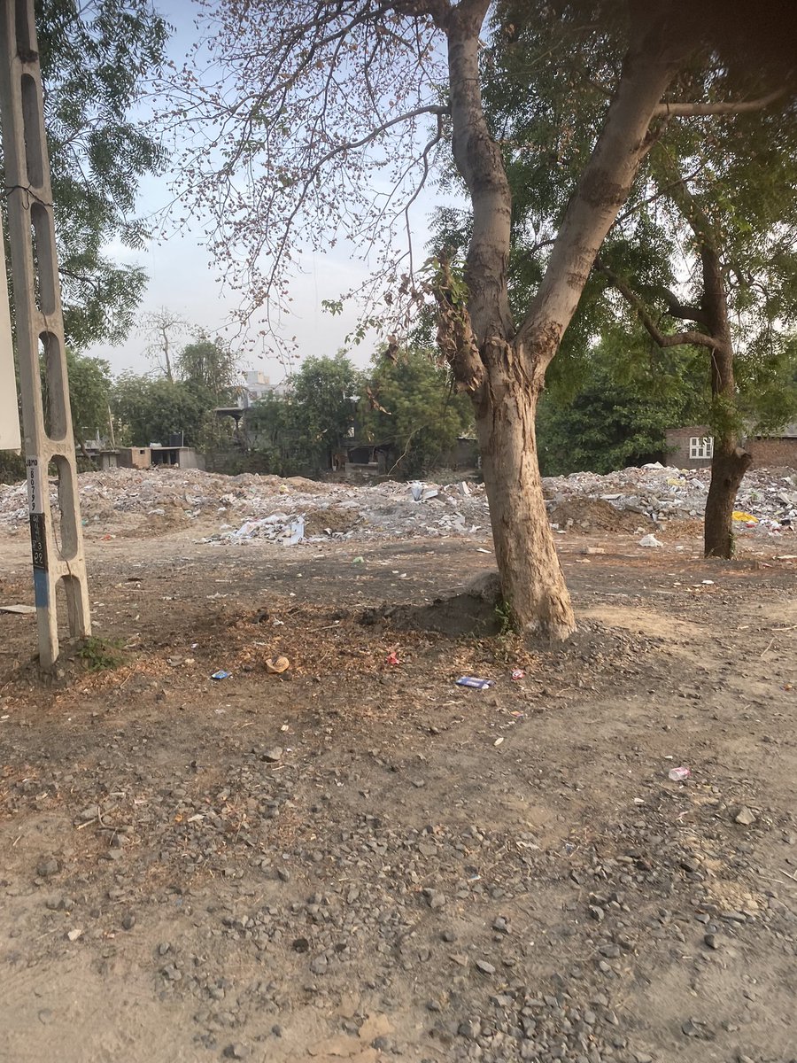 Despite numerous alerts, @AmdavadAMC @auda have allowed this #lake in ghuma to be filled up for real estate, sorry dear #lake, could not save you!! @CMOGuj @PMOIndia @parthshastriTOI @ahmedabadmirror