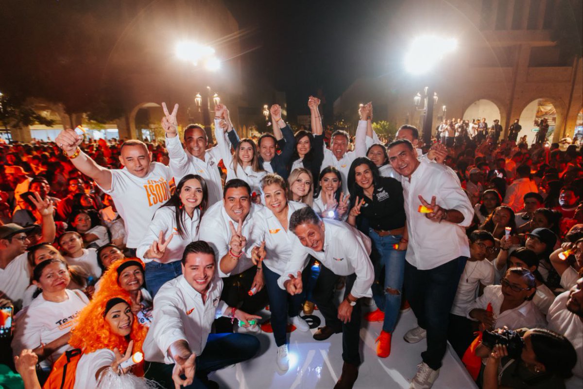VeroDelgadilloG's tweet photo. Te quiero bien Guadalajara y así arrancamos. Vean nada más. No tengo palabras para agradecerles su cariño, amor, apoyo y confianza. https://t.co/NTGB2BYa29
