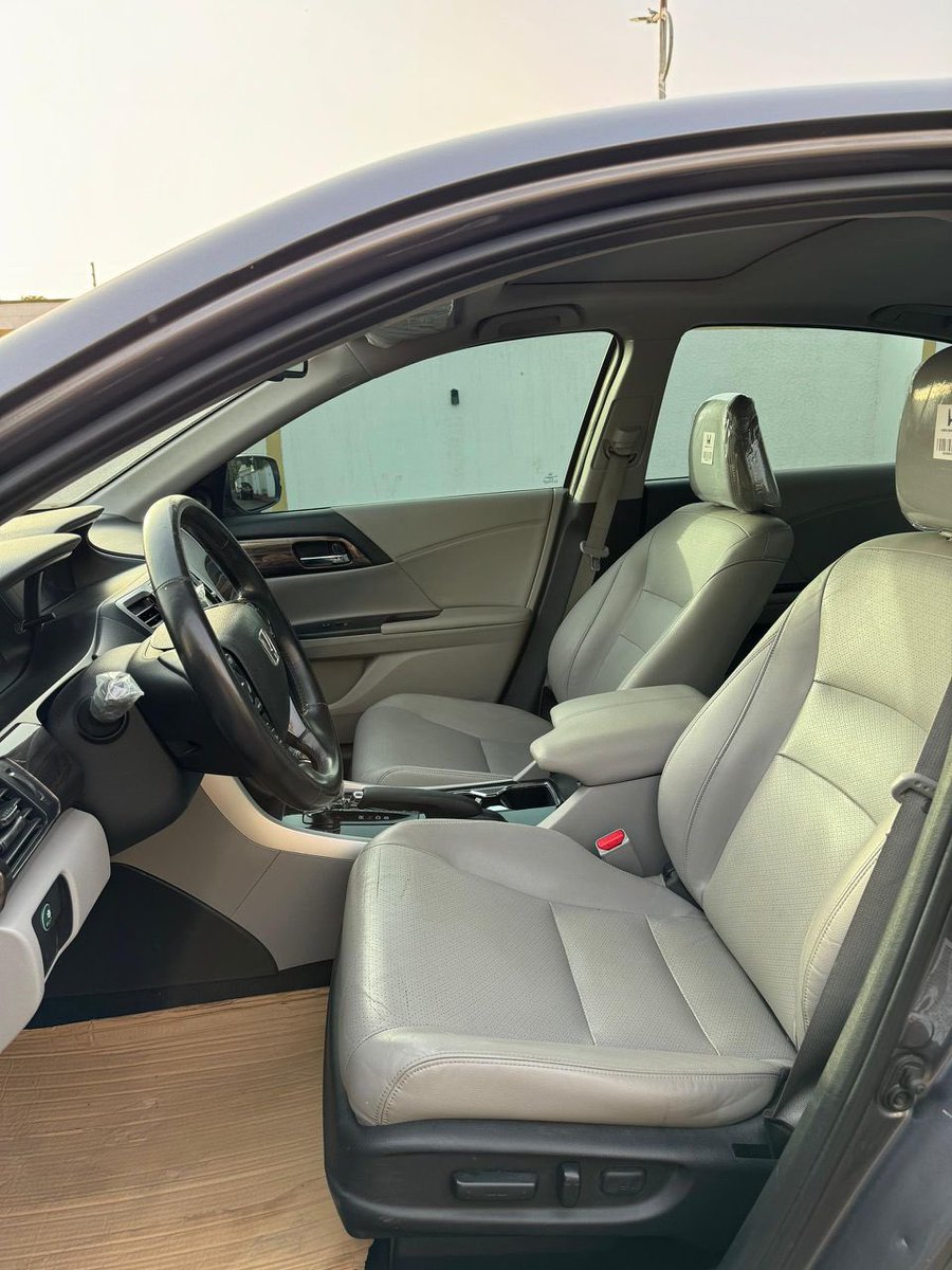 Automall_ng's tweet image. Honda Accord 2016 model 
V6 
Duty: paid 
Location: Kaduna 
Price:12.5m
#elrufai #seun #Hausa @__yellows @SarkinMota_AMF @Mvnaaa___ @el_uthmaan @___Bils @_ameeyraah @el_uthmaan @MSIngawa @indoeishat @hayateey1 @Waspapping_ @the_scholar1 @saamaccido_ @abujarides Retweet 🙏