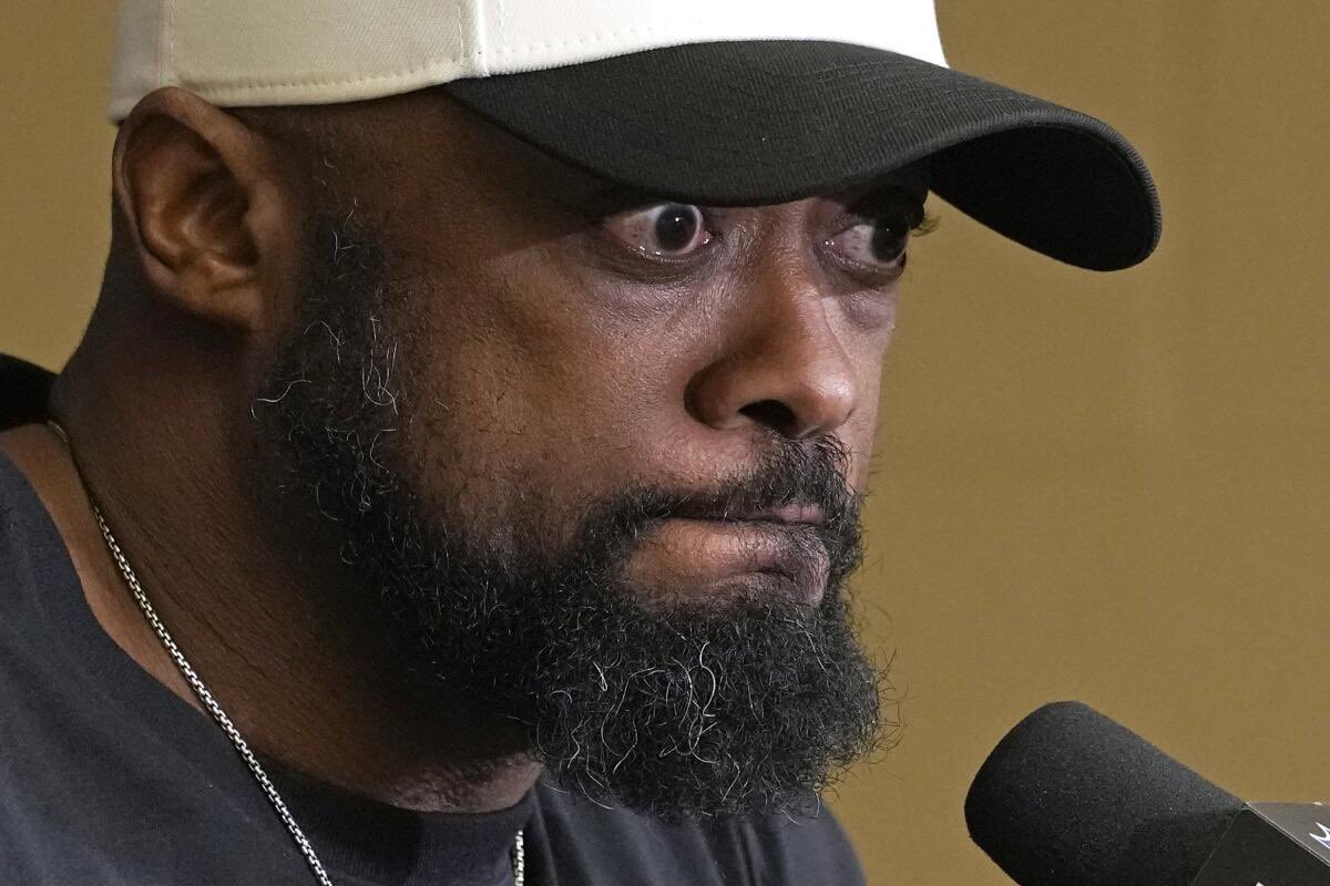 modestmenmedia's tweet photo. Please don’t issue #nfl statements like #browns release Nick Chubb &amp; put it on April Fools

We’re too old for this shit!

With that said: 

🚨🚨 Breaking News: 🚨🚨 #Steelers fire Head Coach Mike Tomlin after 17 seasons. Tomlin posted a record of 173–100–2 and SB victory in 2008 https://t.co/S6eXFXRlPA
