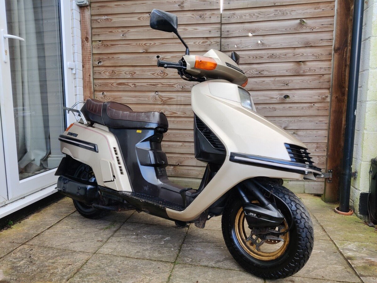 BarnFindsUK's tweet image. Ad:  Honda CH250 Spacy
On eBay here -->> ow.ly/E74O50R5yII
 #HondaCH250 #Spacy #ScooterLife #RideHonda #HondaScooter #TwoWheels #ScooterLove