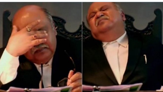 WajibAlCuddle's tweet photo. - Posted a whatsapp status with caption "ALLAH blessed me with her",
One of auntie replied: beta tmhari to abhi shadi nai hui, beti kesy ho gai.. https://t.co/fjV9FE3vXD