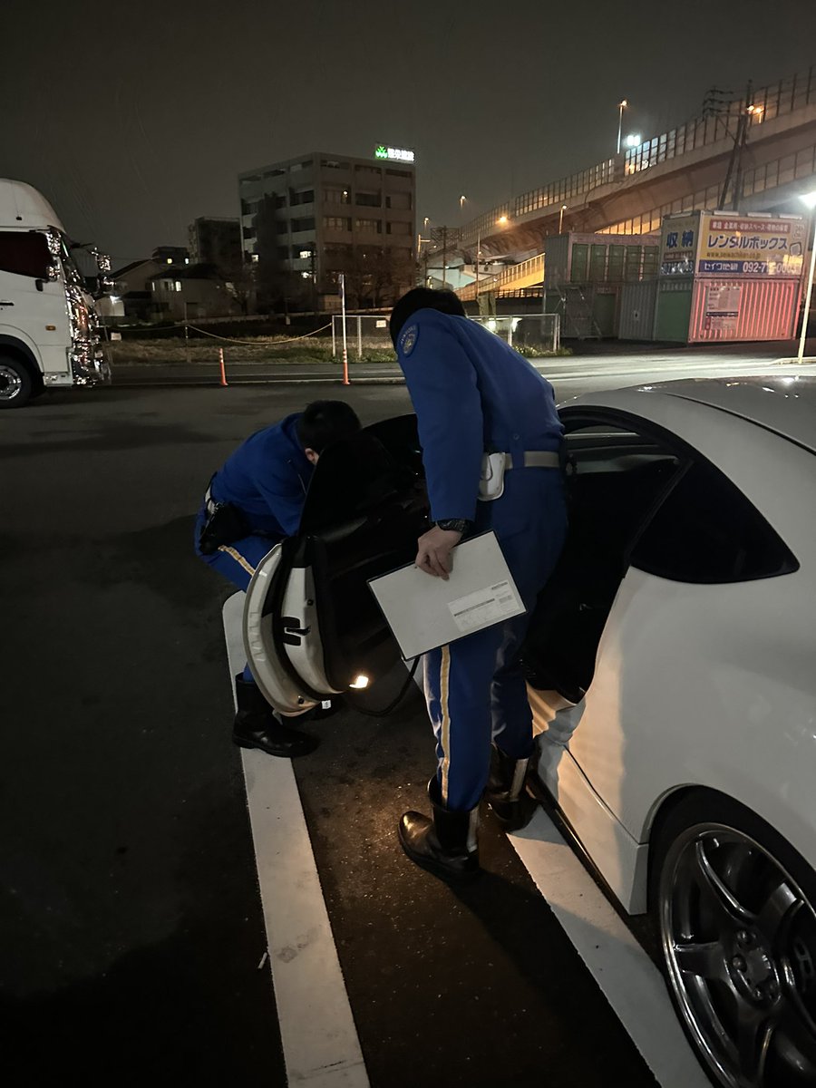 覆面に気づかず