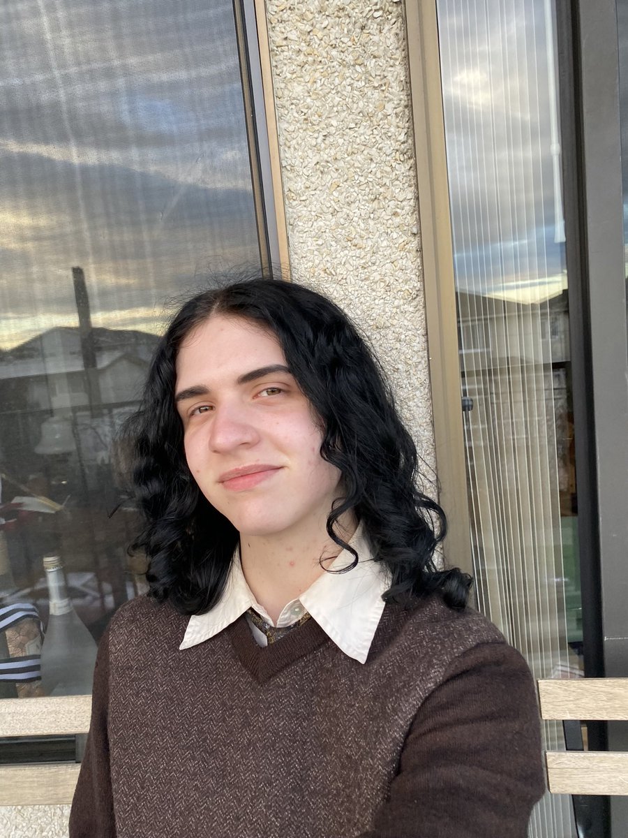 PercyofWalter's tweet photo. Happy trans Easter ya queers #TransDayOfVisability https://t.co/e4kJPEkSEU