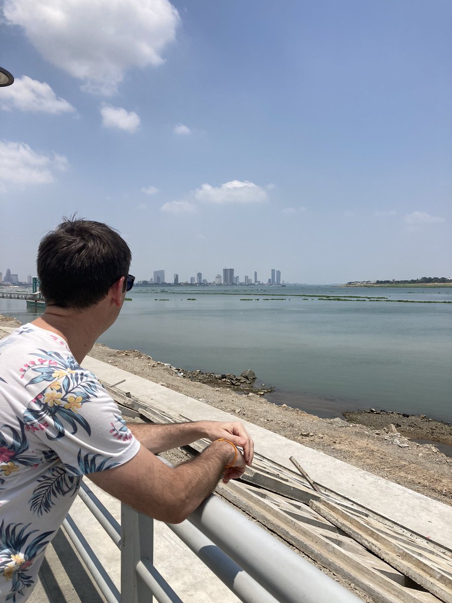 The Embassy is closed for Easter Monday but my kids still had school. So my wife and I took the chance for a morning date on Koh Norea - coffee, frozen yoghurt and a peaceful walk along the Mekong. A pretty good morning!