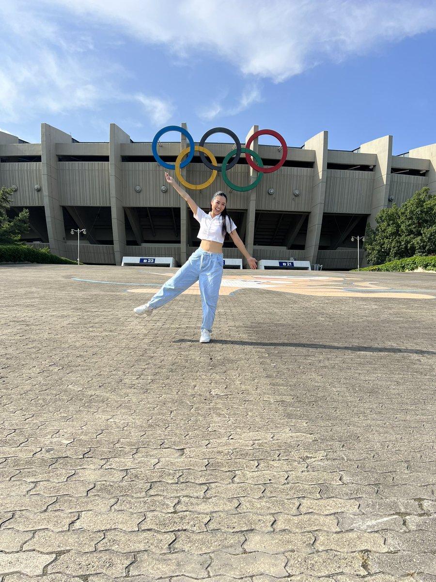 Hobi, BTS, and I at Seoul Olympic stadium 🥹💜