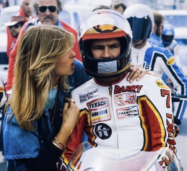 popsyosh34's tweet photo. Steph and Barry 🇬🇧7️⃣🏁
Long Beach 🇺🇸 🏁
#BS7 #Cook #RaceFace https://t.co/JroYNOkEmP