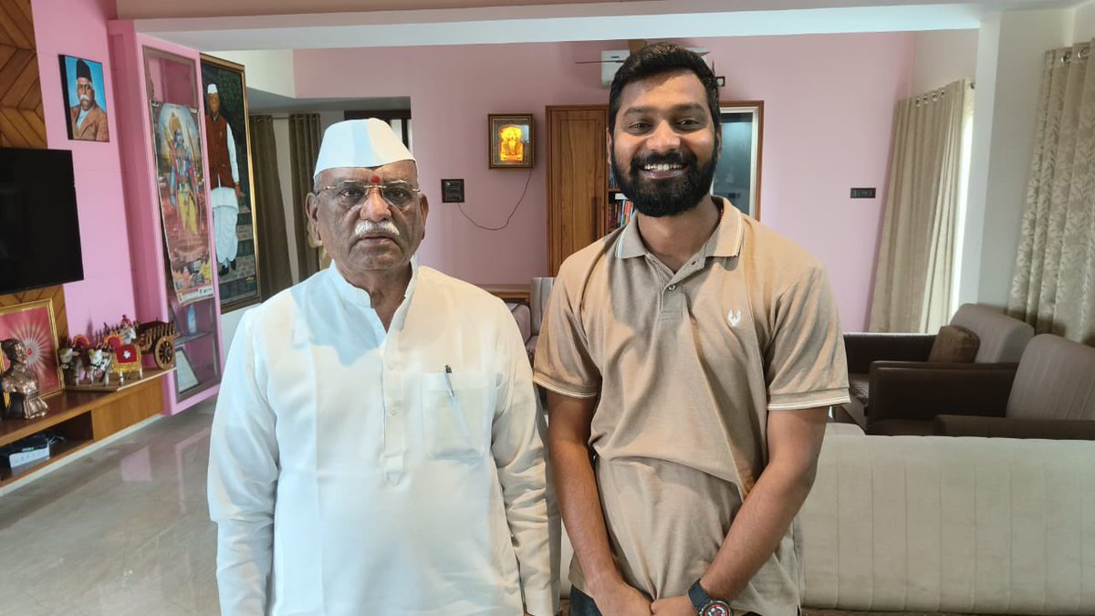 AdityaBaviskar2's tweet photo. Meeting with Haribhau Bagade, a senior leader of the BJP, MLA, and former Speaker of the Maharashtra Legislative Assembly, was truly enlightening. discussed his remarkable insights into political dynamics.
#leadership https://t.co/9o3gPhpoyZ