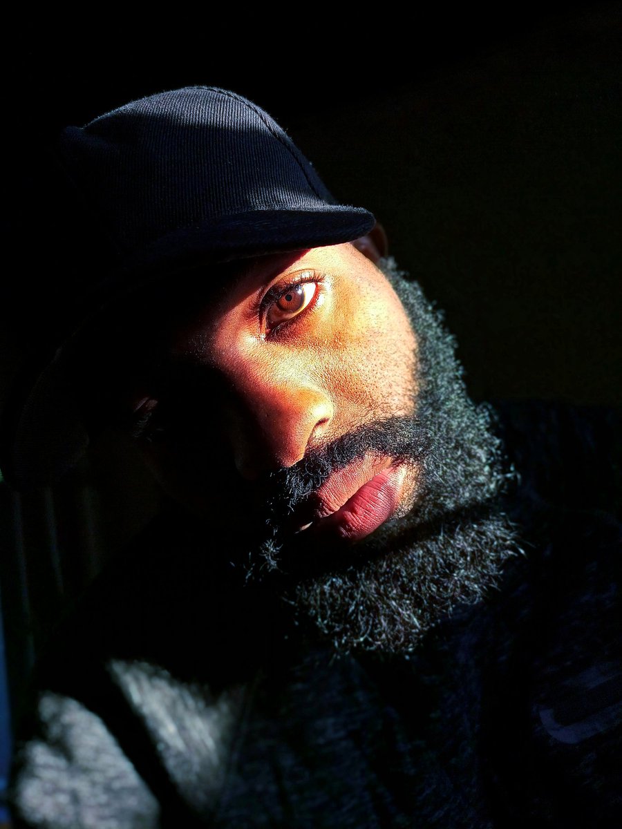 AllanNisqu's tweet image. &quot;look into my eye and tell me what you see&quot; 
#Zedtwitter 
#Tecno 
#Spark10