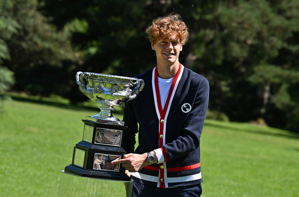 Los últimos meses de @janniksin 🔥🇮🇹 ✅ Campeón de la Copa Davis ✅ Campeón del @AustralianOpen ✅ Campeón del @MiamiOpen ¡Ya es el nuevo número 2⃣ del mundo! #CopaDavis I @federtennis