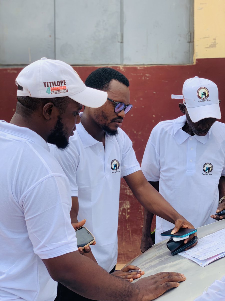 aacparty's tweet photo. #OYO: Yesterday, the good people of Oluyole Ward 7, Olunde, Olomi and environs trooped out to witness the campaign flag-off of Comrade Titilope Omotapiri who’s contesting to become their Councillor in the forthcoming OYO STATE LG ELECTIONS. Vote AAC on 27th April 2024. https://t.co/JSLV9SKbWg