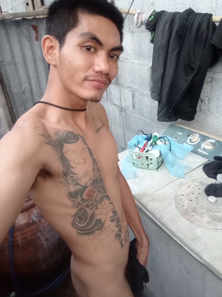 oatkharade69643's tweet photo. อาบน้ำกันครับ💦🥶 https://t.co/qr3QrhsYN6
