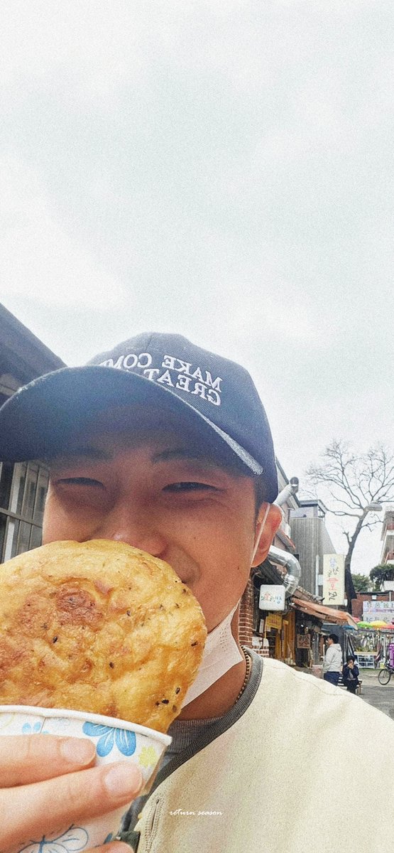 return_season's tweet photo. 240331 남준 인스타

2340*5064 https://t.co/iPEyUZgVdi
