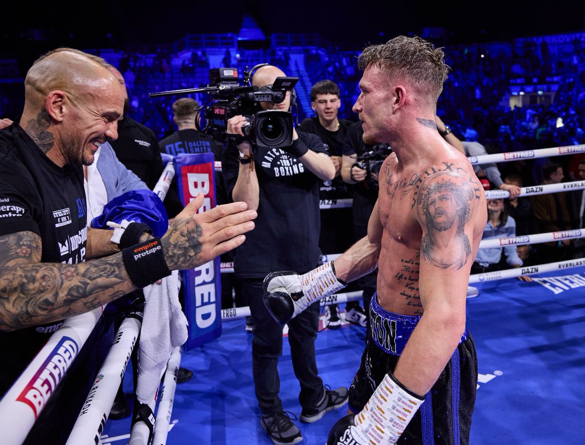 Cant beat working a home town main event with a home town fighter!!! • #steelcity #thunder #cutman • @daltonsmith08 @MatchroomBoxing @DAZNBoxing • 📸 courtesy of @Barleyphoto & @mohussxin