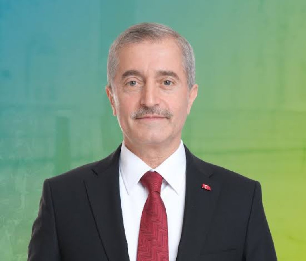 31 Mart 2024 Yerel Seçimlerinde, tekrar seçilen kıymetli başkanımız @mtahmazoglu nu şahsım ve teşkilatım adına yürekten tebrik ediyorum. Türkiye Yüzyılı hizmet yüzyılı olacak inşallah. @aysekesir @abdulhamitgul @deryabakbak27 @FatmaSahin @mehmed_tiryaki @Ylmazkran17