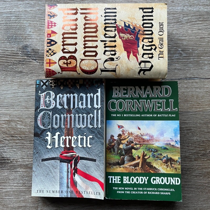 PastPickers's tweet photo. Bernard Cornwell is one of the most renowned historical writers in the West. 

And you can find THREE bundles of his novel series in our shop below. 👇