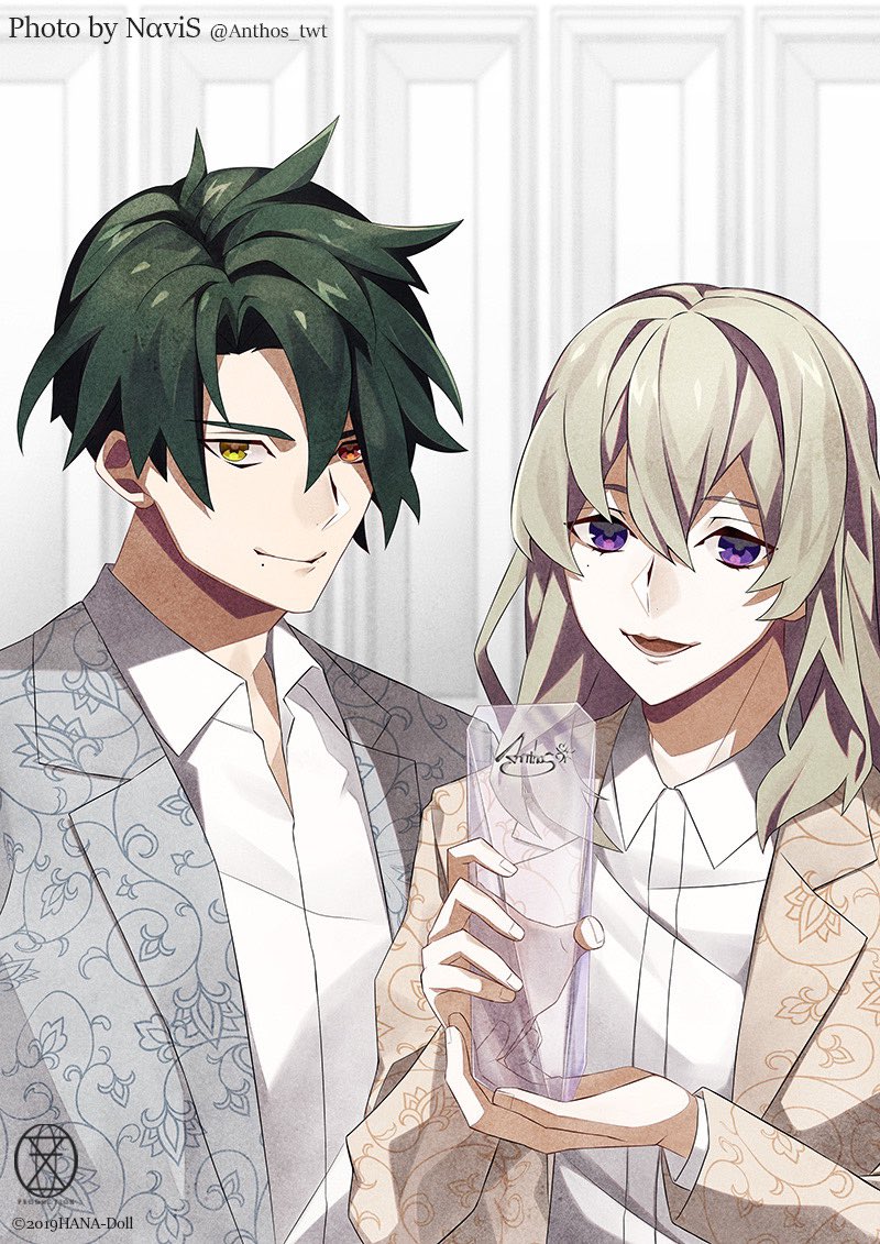 Anthos_twt's tweet image. AntholicのおかげでAnthos*がまたトロフィーをもらえた💪🏆いつも俺たちを応援してくれて、大きな幸せをくれてありがとな！

楽屋で一枚、今日はチセとツーショットだ😉🍀

撮り下ろし: NαviS
#Anthos_RYOGA
#AnthosFandom 
#PowerofMusic