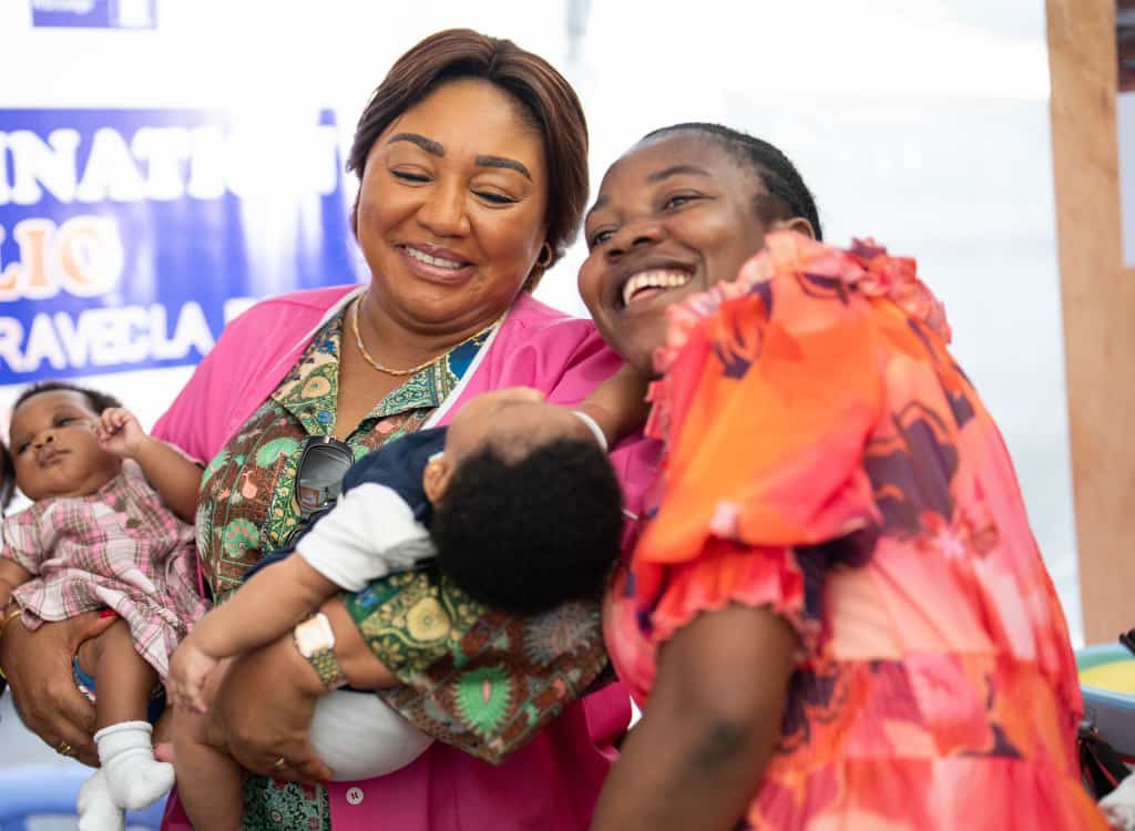 Du 26 au 28 mars 2024, la Direction Générale et quelques femmes du FONAREV ont activement pris part au Forum National de Haut Niveau des Femmes Leaders en République Démocratique du Congo, une initiative cruciale visant à accélérer les avancées dans les domaines de la santé…