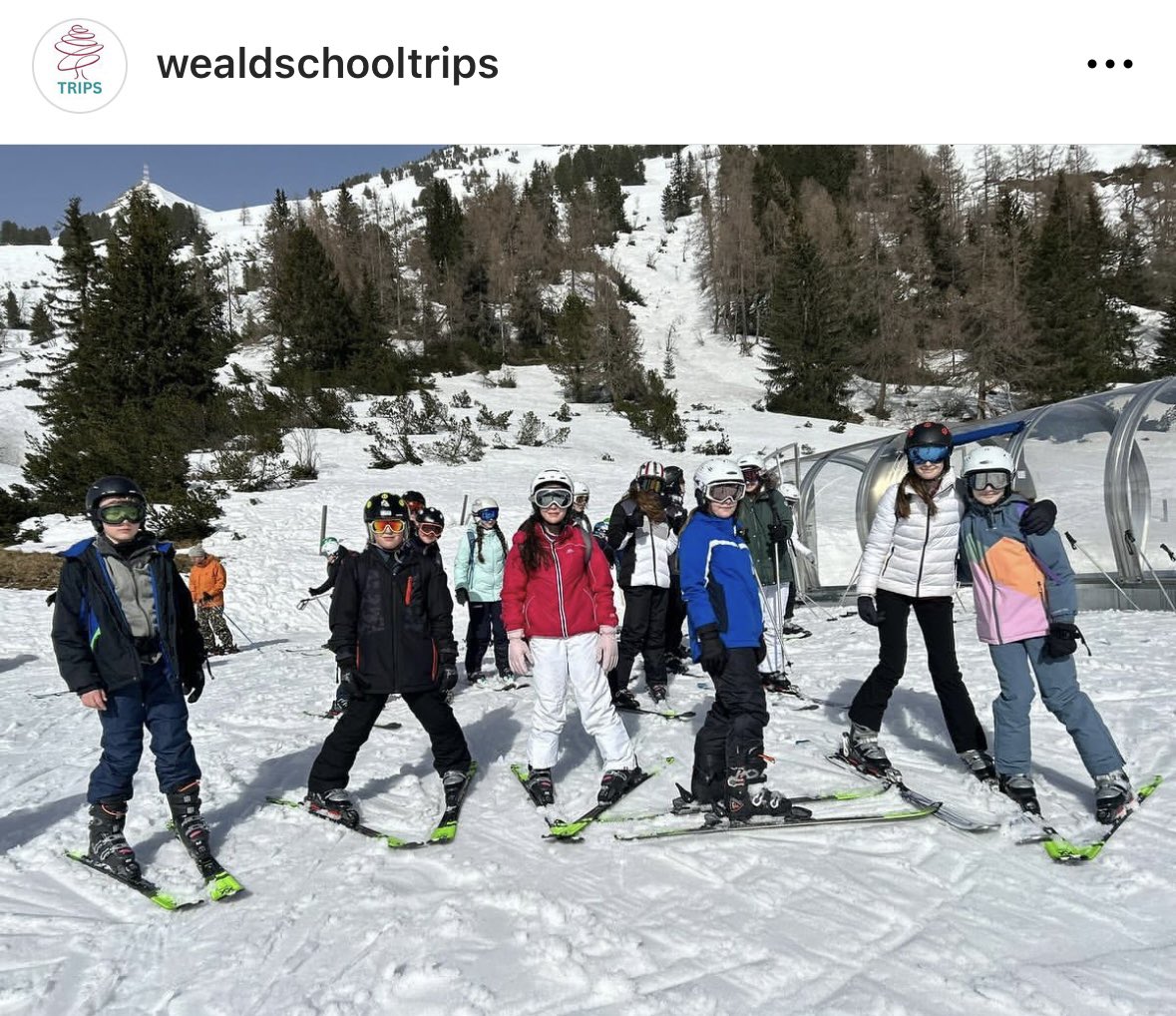 Day 3 - We are coming for you. Yesterday saw multiple students flying down the higher slopes. Incredible progress being made all. 👏🏻 ⛷️ #proudoftheweald #opportunityandcommunity