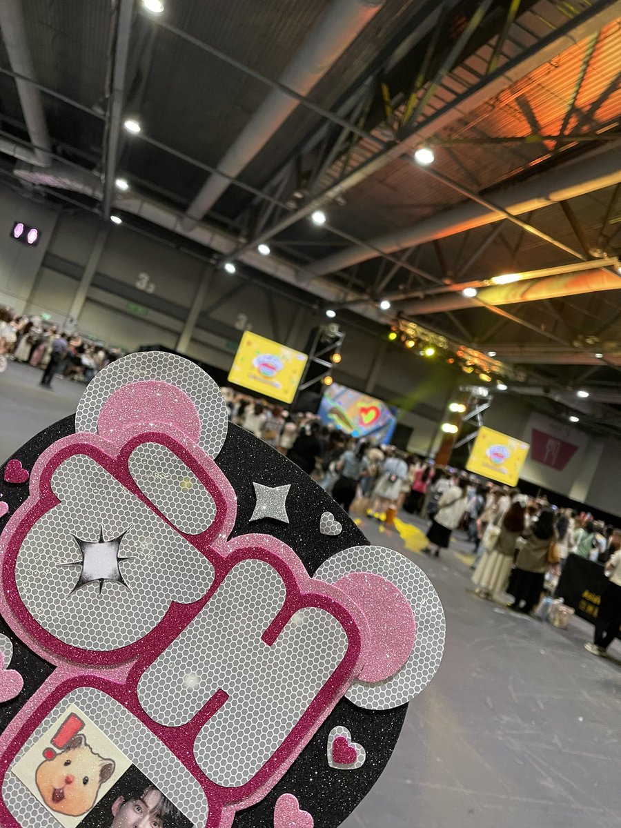 hamlam0613's tweet photo. #ํ๋ธ๋ฅ๋ธ
ํ๋น์ ์ฌ๋ํดโค๏ธ
#์ฑํ๋น
#KCONHONGKONG2024
#allindans
#sunghanbin
#ใฝใณใใณใใณ
#ๆ้ๅฝฌ https://t.co/LVd2k1wixJ