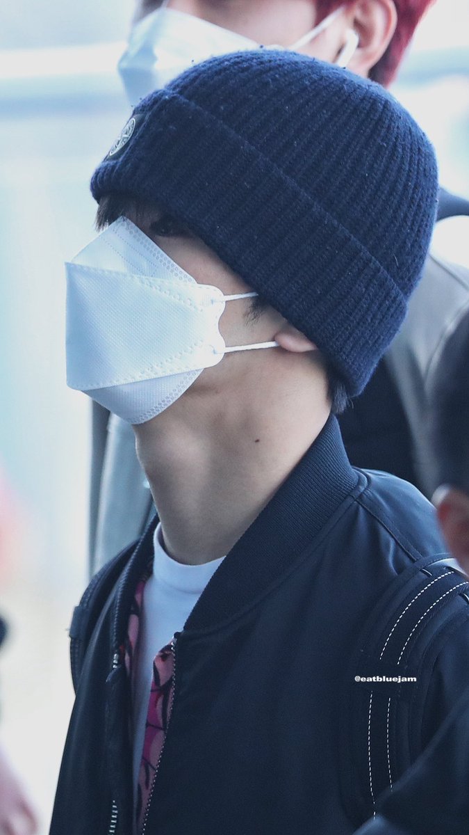 eatbluejam's tweet photo. 200309 ICN

#마크 #MARK #MARKLEE 
#NCT #NCT127 https://t.co/pWXxfCmxej