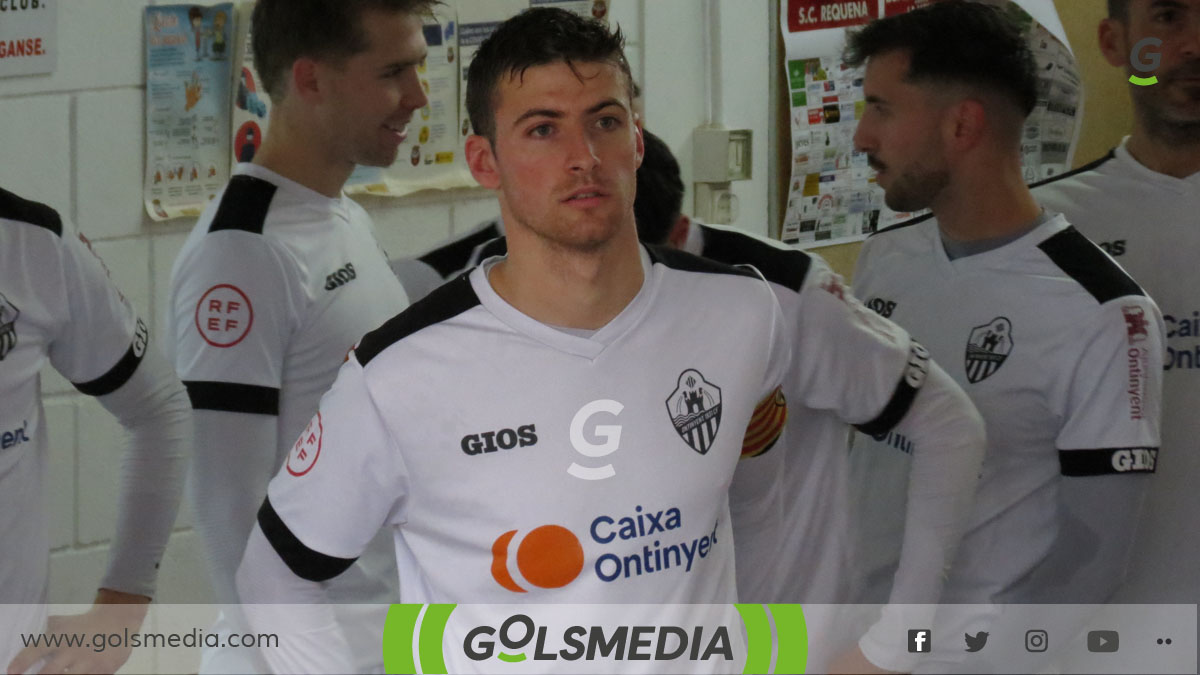 📸 𝐍𝐔𝐄𝐒𝐓𝐑𝐎𝐒 𝐂𝐑𝐀𝐂𝐊𝐒 | <a href="/AlbertoOsoro/">Alberto Osoro</a> con más de 2.200 es el jugador con más minutos disputados de su equipo

Apostó en 2019 por el proyecto del <a href="/ontinyent1931cf/">Ontinyent 1931 CF</a> tras ser pieza clave en el <a href="/OntinyentCF/">Ontinyent C.F.</a> Juvenil

AQUÍ todas las FOTOS👉 golsmedia.com/comunidad-vale…