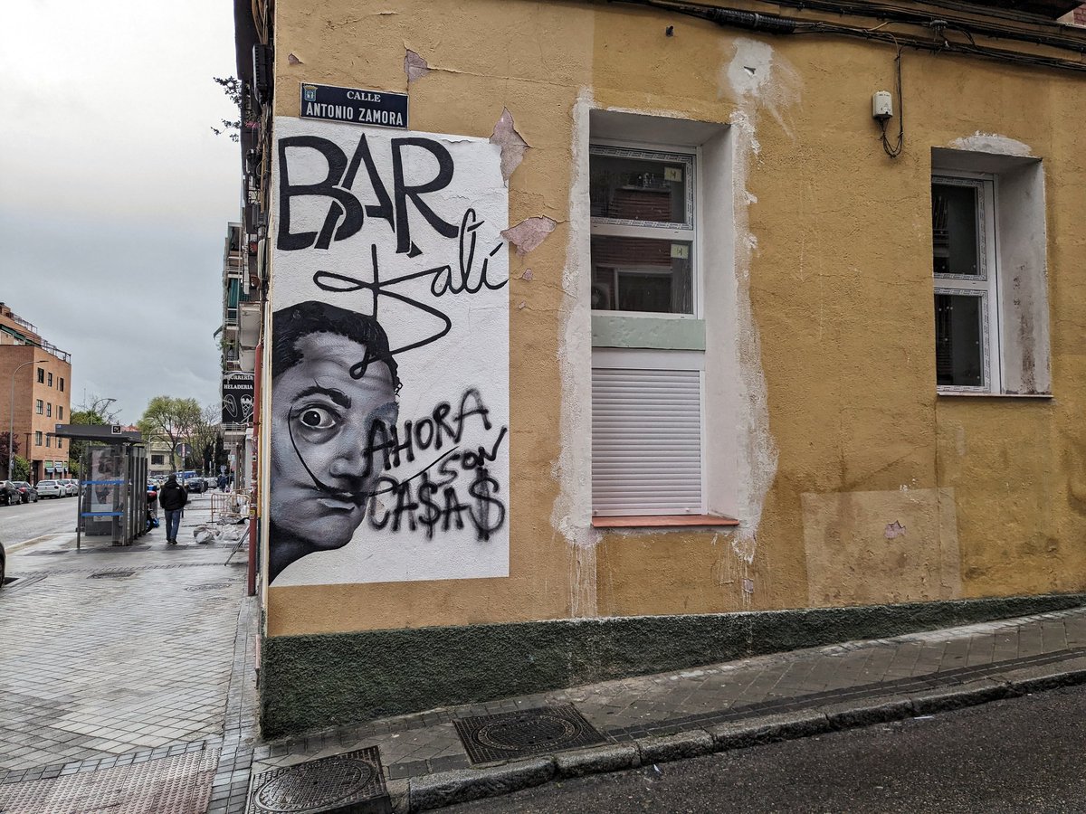 'Bar Dalí. Ahora son casas' Barrio Puerta del Ángel, Madrid.