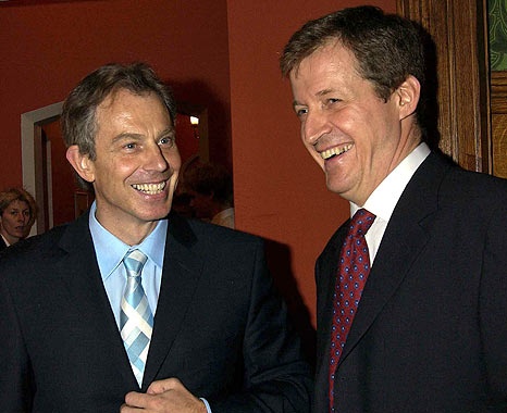 StopGen0cide's tweet photo. Alastair Campbell is a lying war criminal. NEVER FORGET. #Iraq #NoWMD https://t.co/K5gGYLHYfw