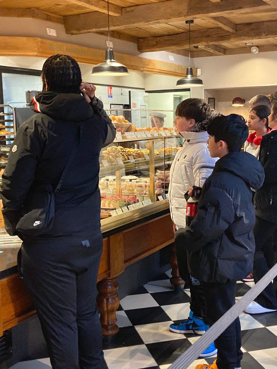 Our skiers are fuelling up with breakfast in the northern part of Lyons, en route to Italy to hit the slopes ⛷️ #SkiTrip