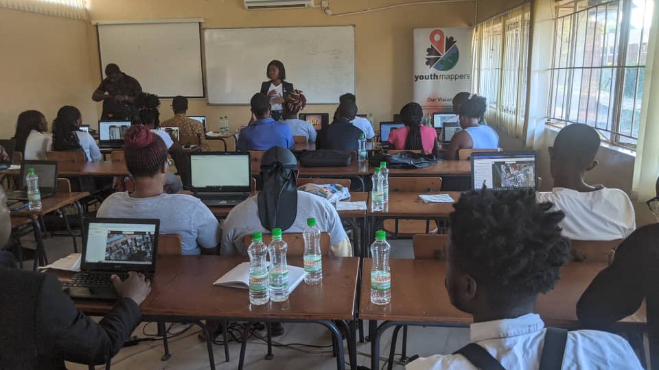 Last month I had a great moment with the Youthmappers at NRDC chapter teaching them how to map in OSM. Knowledge sharing is what I love to do !!
Looking forward to this month Mapathons.
<a href="/OSMZambia/">OpenStreetMap Zambia</a> 
@Youthmappers 
<a href="/zagit/">dikdik</a>