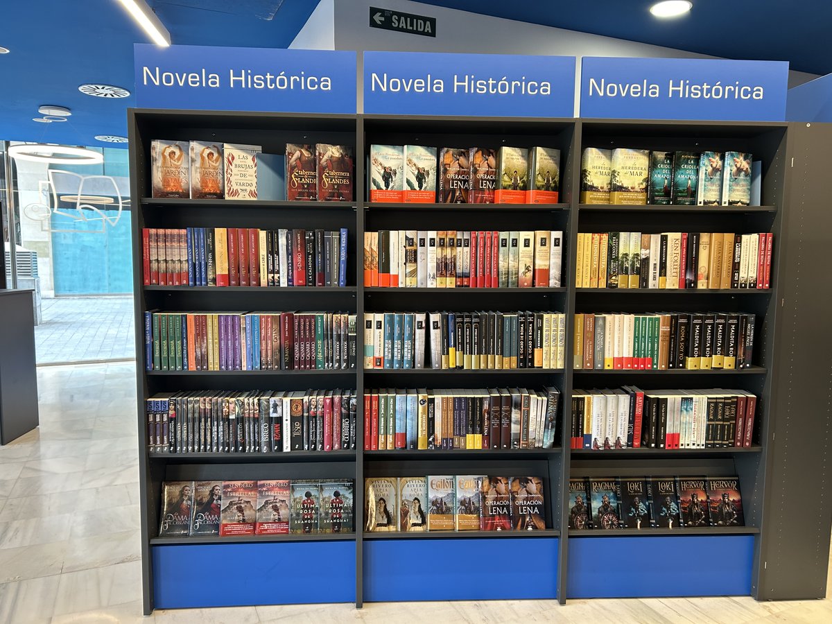 ¿Te apasiona la novela histórica? 👑⚔️

En nuestra librería encontrarás los títulos más destacados de este género y, si no sabes cuál elegir, no dudes en preguntarnos 😎😉

#novelahistorica #historia #divulgacion #libreriageneral #megustaleer