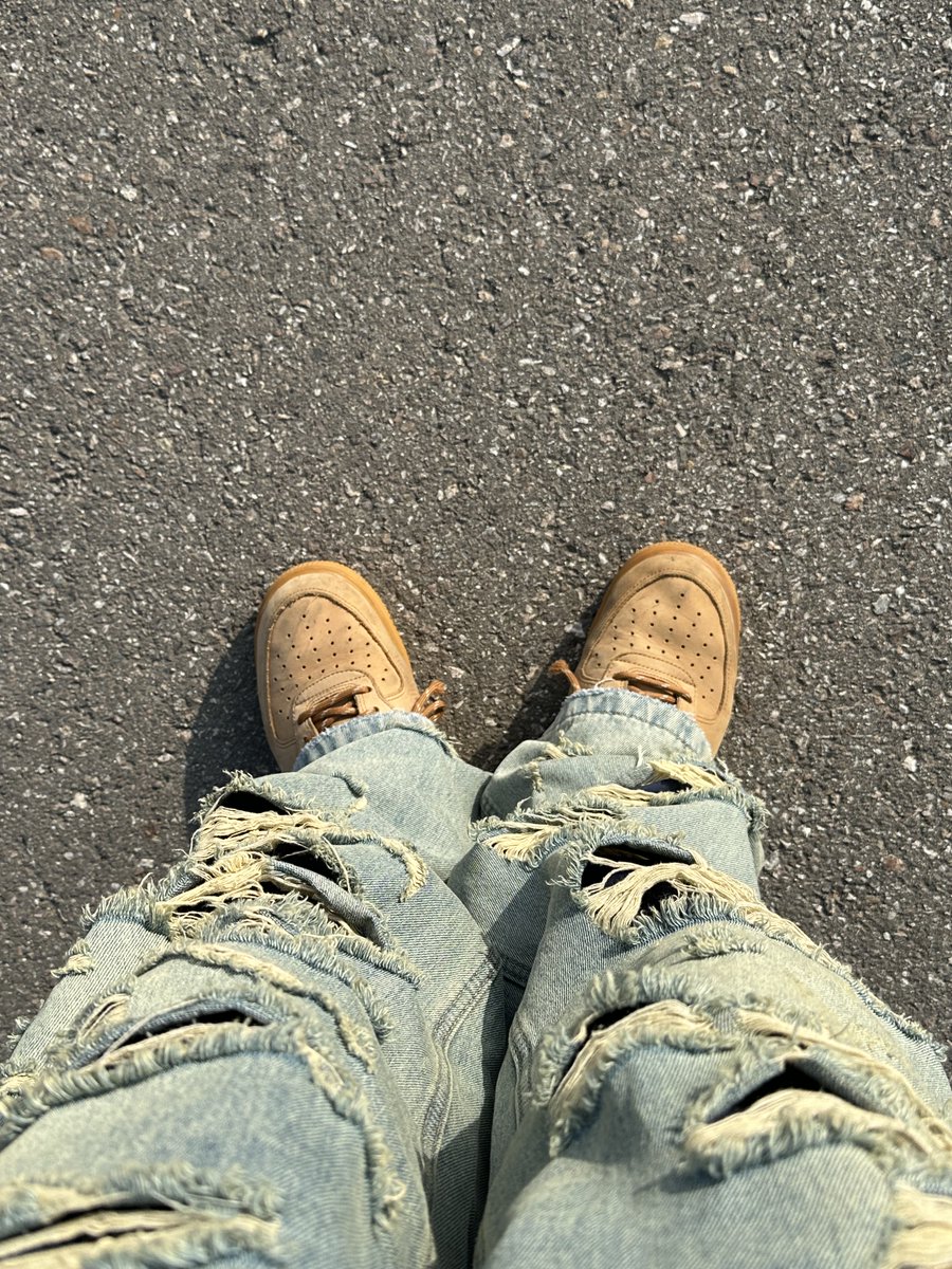 TRENDZ_OFFCL's tweet photo. [#리온]

날씨가 좋네요~:D

LEON MOOD #6
🔗https://t.co/0eS170yfXb

#FROM_TRENDZ #TO_FRIENDZ #TRENDZ #트렌드지 #LEON_MOOD https://t.co/dk7dWfjwTL