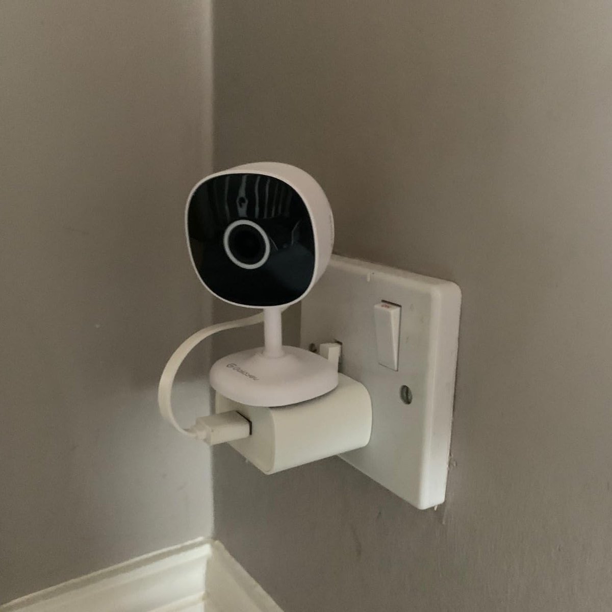 #DEAL ALERT!! 🔥 Get ready for the #GalayouG7 Prime Sale on Amazon US! - Single Unit: $14.99 - 2-Pack: $29.99 - 4-Pack: $59.99 Looking to upgrade your #homesecurity? Check out our selection of #indoorcamera! Shop Name: Xibolar Direct galayou-store.com/about_news #SmartHome