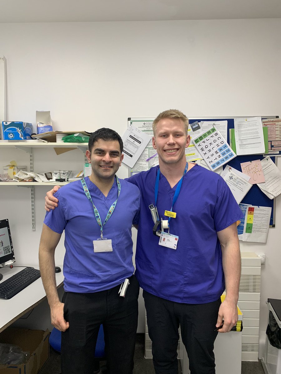 Second job in FY1 complete ✅ 
Amazing four months in neurosurgery.
learnt a huge amount, got exposure to a fantastic speciality and worked with an incredible team.