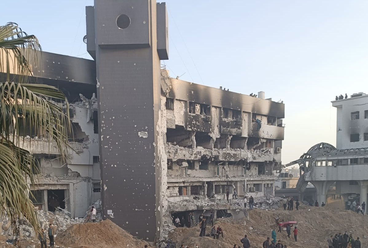 Israeli army destroyed completely Al Shifa hospital which is the largest in Gaza . The Israeli goal is to make Gaza unlivable because Netanyahu never gave up his dream of complete ethnic cleansing of Gaza. The destruction of the hospitals is a grave violation of international Law