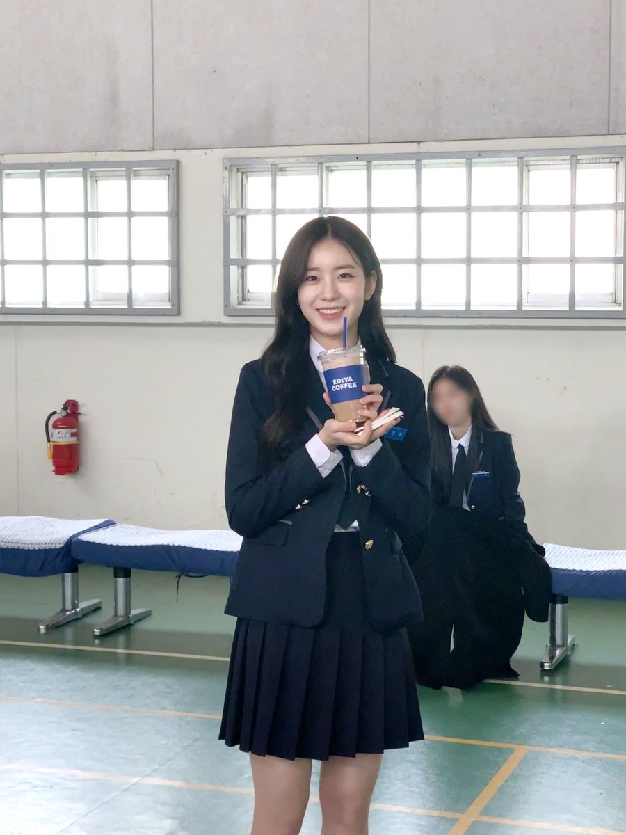 우니 tweet media