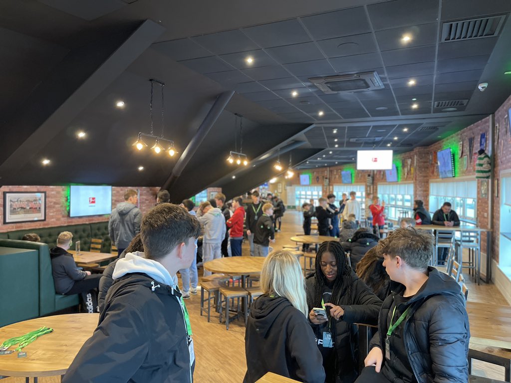 Redhill Academy PE tweet media