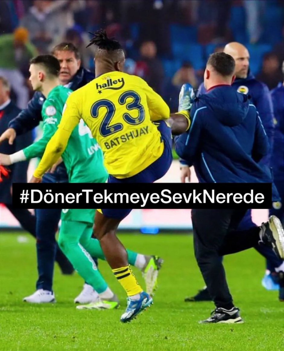 #DönerTekmeyeSevkNerede ⁉️ <a href="/TFF_Org/">TFF</a>