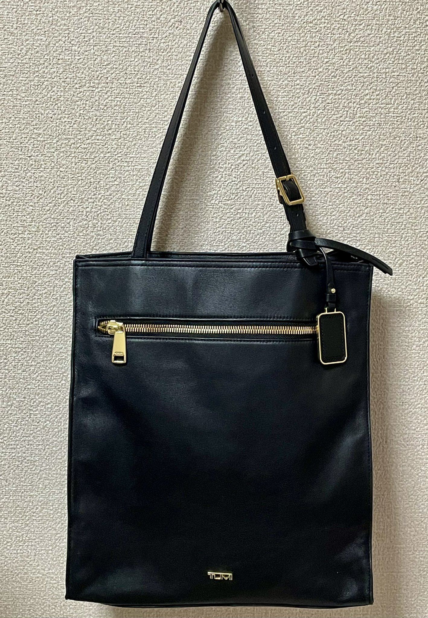 ★美品★ TUMI ノース・サウス・トートバッグ　正規品 TUMI トートバッグ JARVIS ノース・サウス・トート（A4/PC15