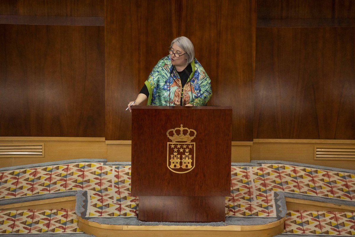 En abril preguntas mil ⁉️ Esta semana mis pcoc's de control al gobierno son👇

🔬⛏Empiezo hablando de Ciencia y de los IMDEA en la Comisión de Educación, Ciencia y Universidades donde pregunto: ¿Qué planificación está prevista para la puesta en marcha del Instituto Madrileño de
