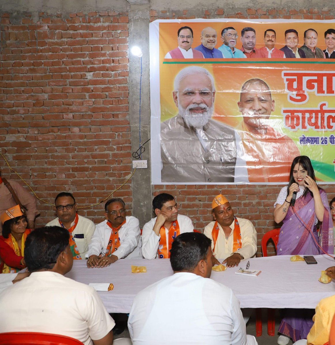 118 विधानसभा बहेड़ी में पीलीभीत बहेड़ी 26 लोकसभा के भारतीय जनता पार्टी के प्रत्याशी माननीय <a href="/JitinPrasada/">Jitin Prasada जितिन प्रसाद</a> जी के चुनाव कार्यालय का आज दिनाँक 01अप्रैल 2024 को मुख्य अतिथि विधान सभा प्रभारी श्री भीम सिंह चौहान जी के साथ उद्घाटन किया ! #LokSabhaElections2024
#पीलीभीत_के_जितिन_प्रसाद