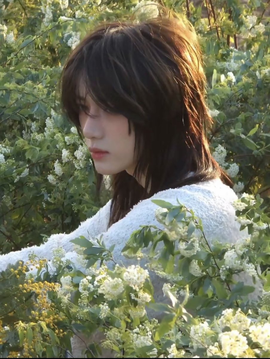 037mail's tweet photo. living for beomgyu long hair https://t.co/ibunU5TW9p