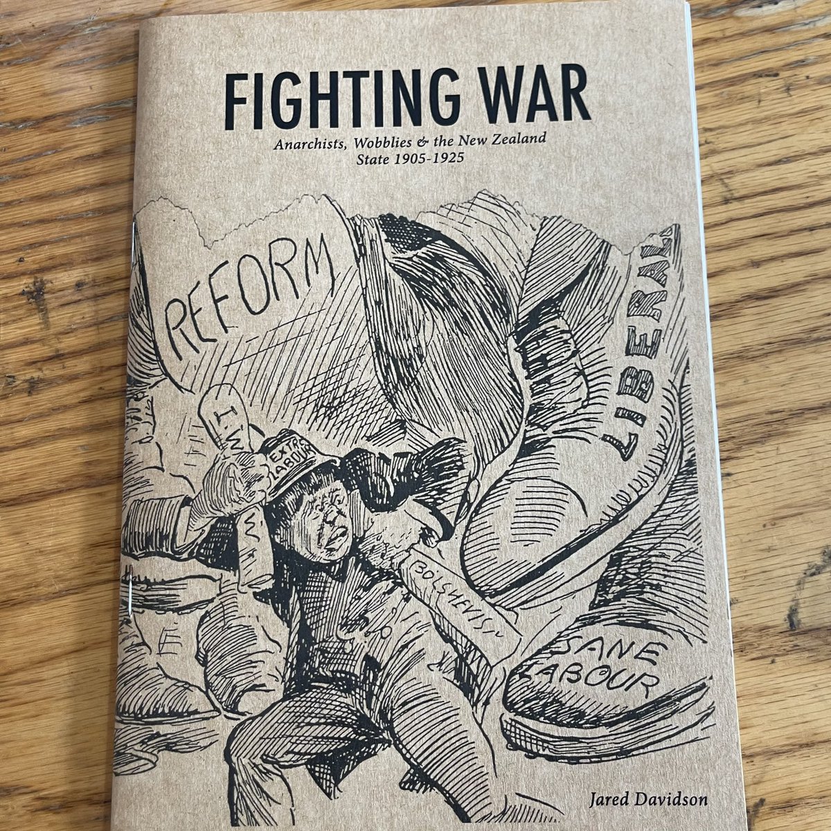 JuraBooks's tweet photo. Today’s zine of the day is Fighting War - Anarchists, Wobblies &amp; the New Zealand State 1905–1925. 

Read online at https://t.co/4TOE00mpFZ or pick up a copy in store. 

https://t.co/3YEuoZbE0r https://t.co/XKjtycGmHG