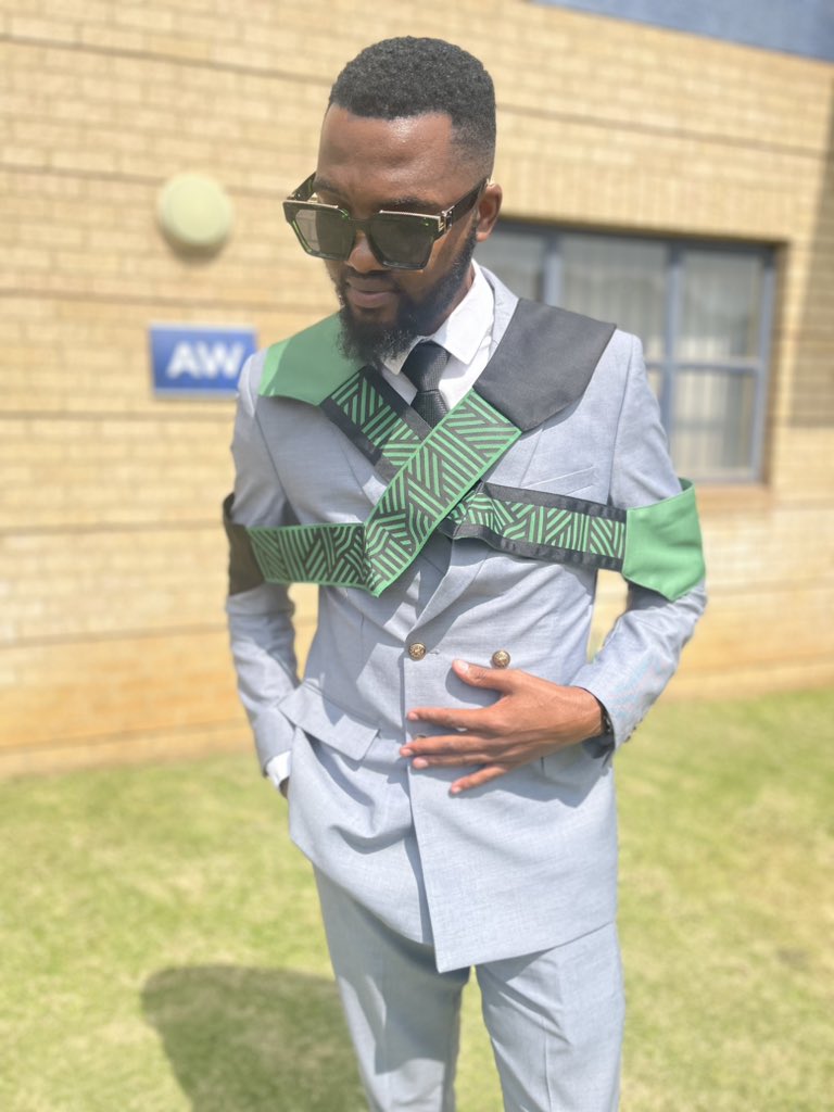 AustinMccR's tweet photo. @Ori_RSA @lindz_malindz Azkhale https://t.co/8FBgv2s282