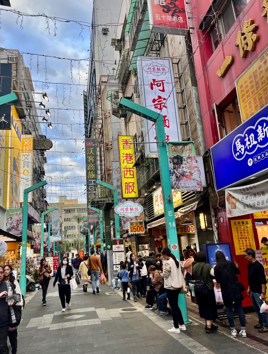 uyo0817's tweet image. After eating, I feel like my exercise was in vain.